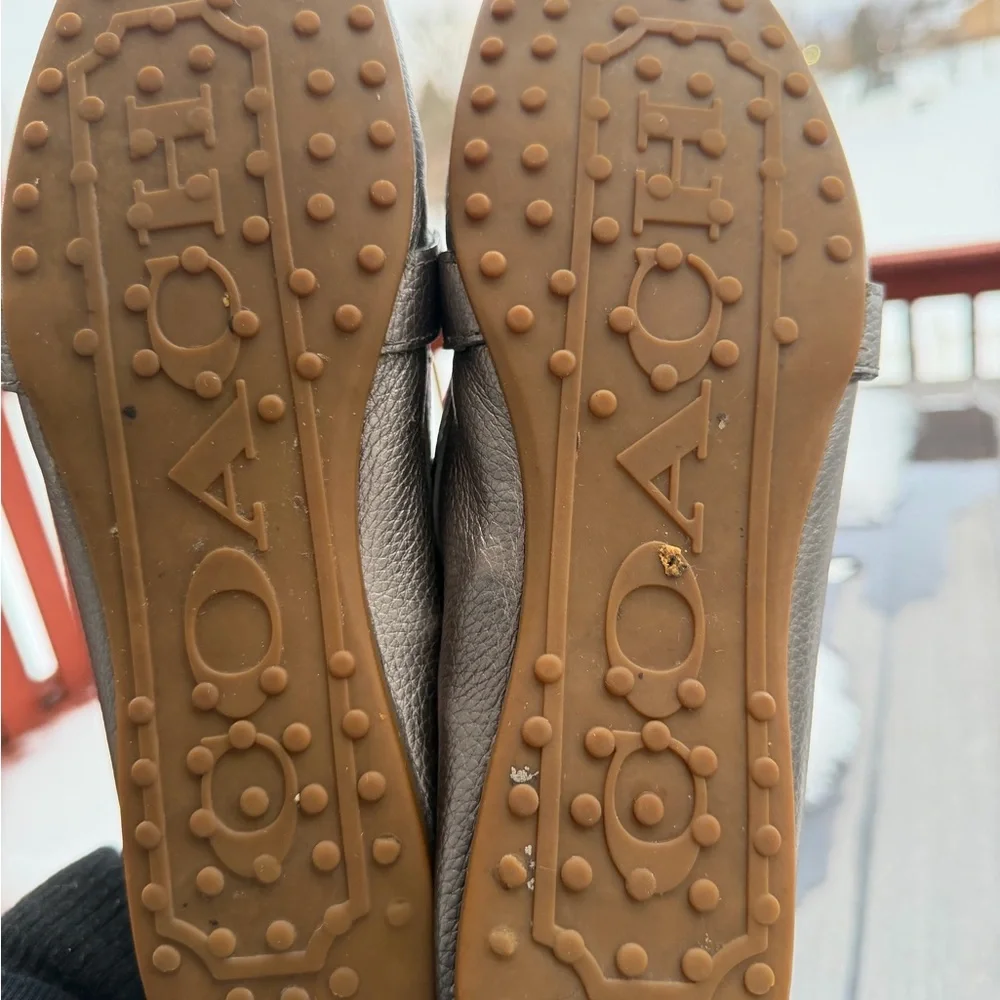 Coach Frederica Loafers – Metallic Gunmetal
Size 7.5 (EU 38) | Style #72000 - Picture 4 of 9